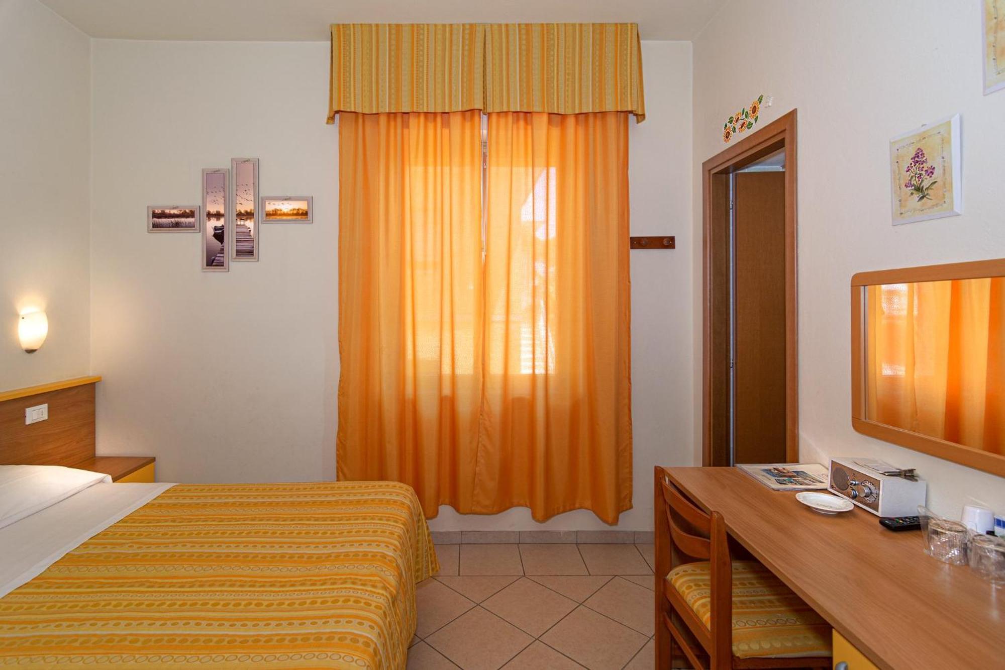 Hotel Mariani Lido di Camaiore Exterior foto