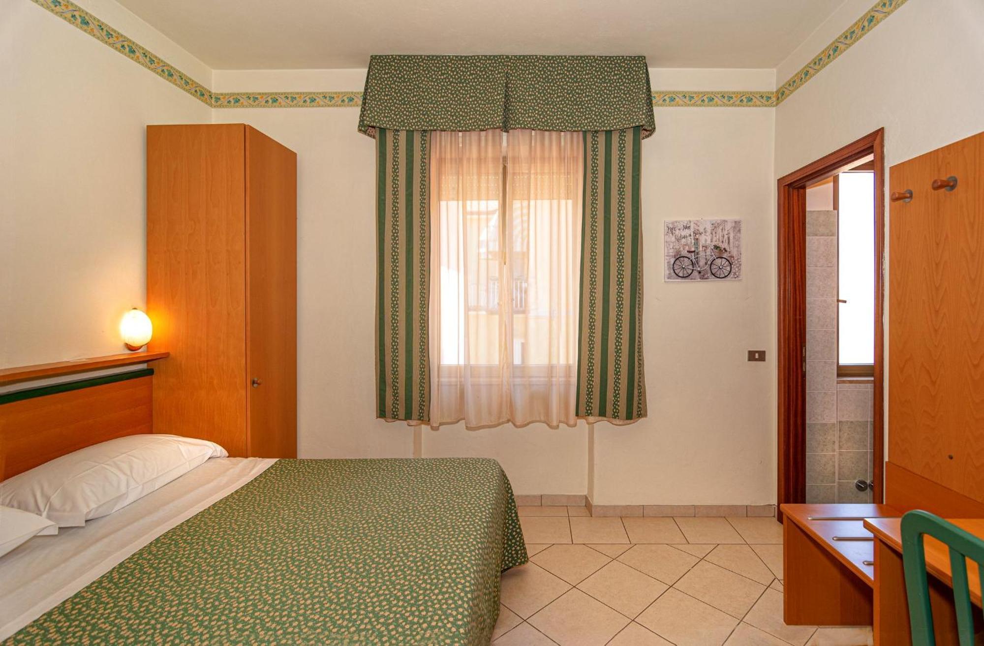 Hotel Mariani Lido di Camaiore Exterior foto